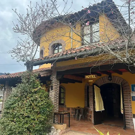 Hotel El Bricial Soto De Cangas