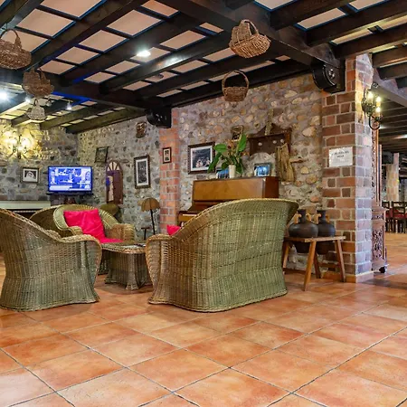 Hotel El Bricial 3*