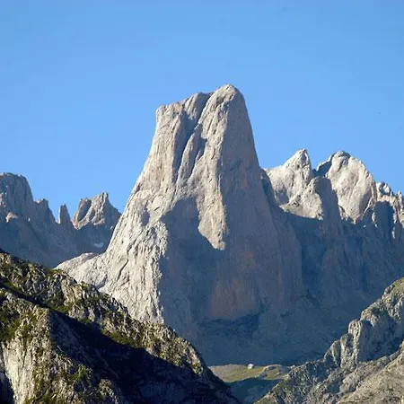 Отель El Bricial