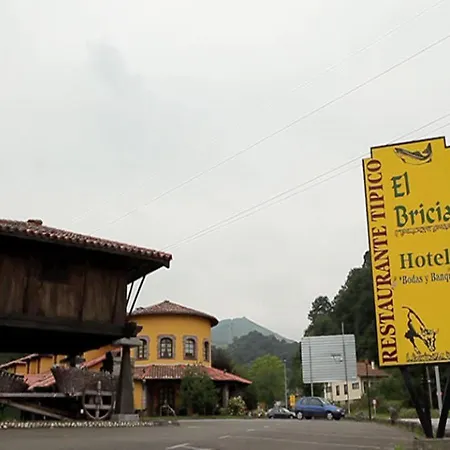 El Bricial 3* Сото-де-Кангас