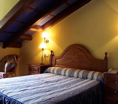 Hotel El Bricial Soto De Cangas